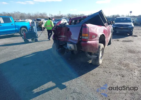 2004 GMC Sierra 1500 Sle из США, поврежденный, VIN 2GTEK19T341379606